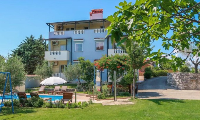 Presika Apartamento | Gordana by Interhome