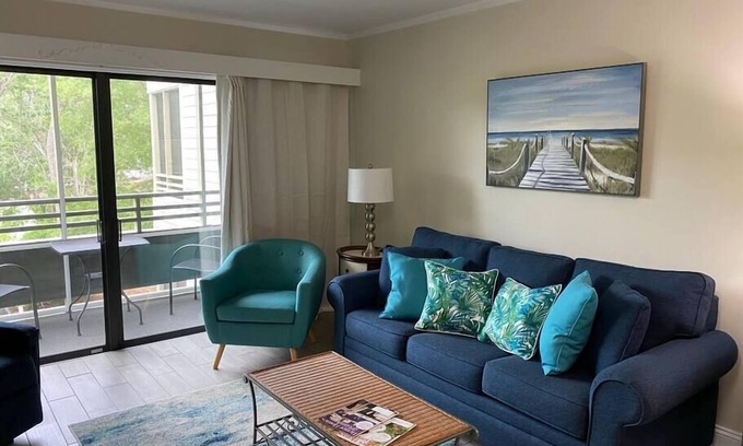 Briarcliffe Acres Apartamento | Gorgeous 1 Bedroom Condo in Ocean Creek!
