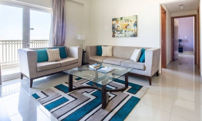 Jebel Ali Apartamento | Gorgeous 2BR Apt in Jebel Ali - Sleeps 4!