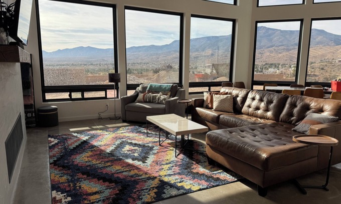 Clarkdale Casa | Gorgeous 360° views- The perfect home for your Sedona vacation!
