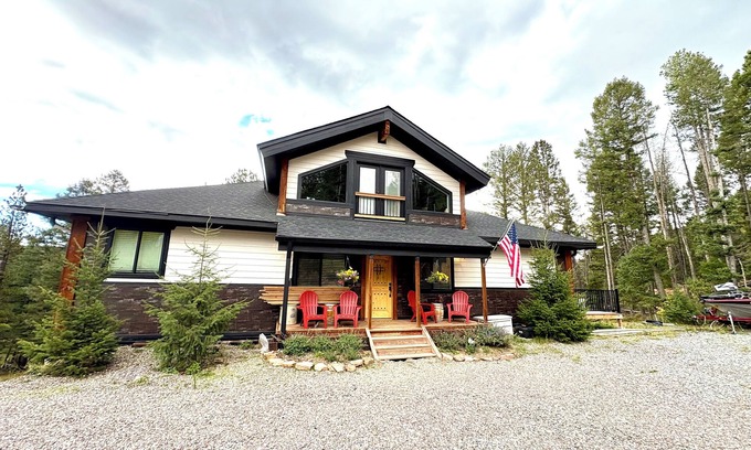 Conifer Mountain and Meadows Casa | Gorgeous 4,800sq ft Conifer Mountain Home With 4 Bedrooms! Amazing Amenities!
