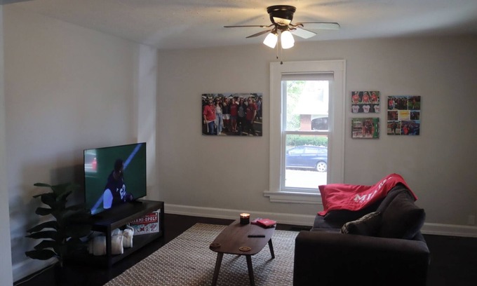 Oxford Casa | Gorgeous 4-bedroom home near Miami University in charming Oxford