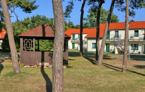 Altenkirchen Apartamento | Gorgeous Apartment In Altenkirchen With Wifi