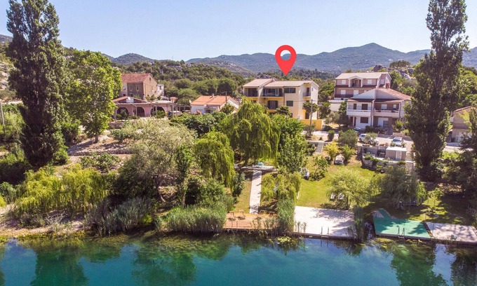 Ploce Apartamento | Gorgeous apartment in Bacina