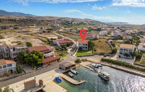 Kustici Apartamento | Gorgeous Apartment In Kustici With Wifi