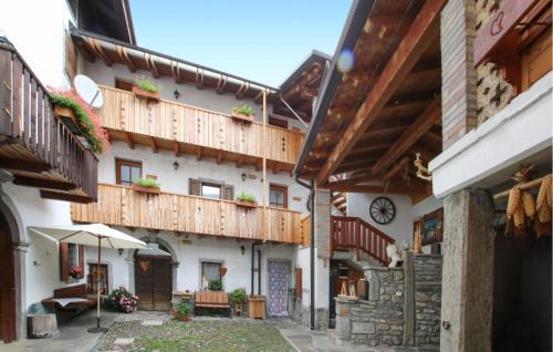 Sutrio Apartamento | Gorgeous Apartment In Loc Priola Di Sutrio