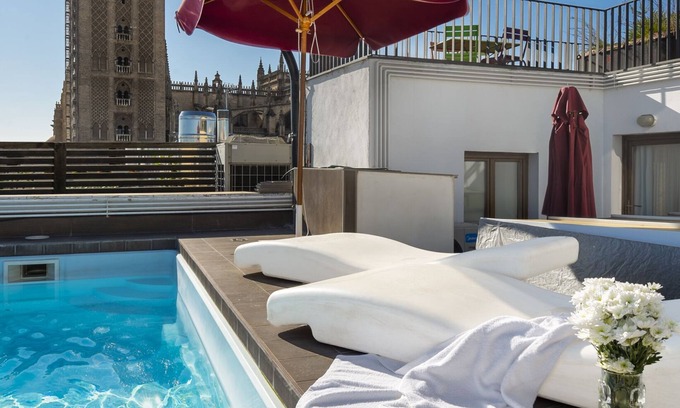 Santa Cruz Apartamento | Apartamento precioso con piscina y vistas a la Catedral