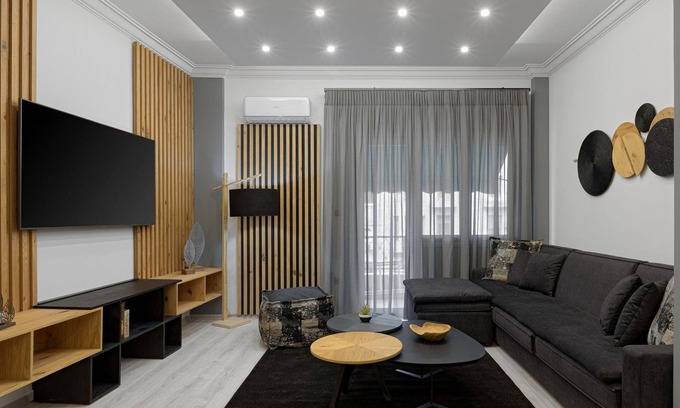 Athens Villa | Gorgeous Athens Apartment | 2 Bedrooms | Apartment Honest | Acropolis