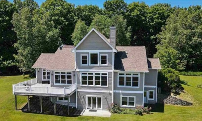 Atwood Casa | Gorgeous countryside views and close to Lake Michigan beach!