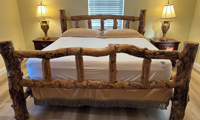 Westminster Casa | Gorgeous Farmhouse blend Rustic Charm & Modern Comfort! Vacation Dream in Bells