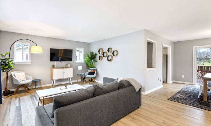 Brighton Casa | Gorgeous Four Bedroom Secluded Getaway