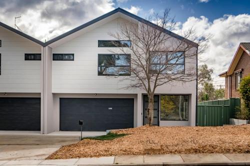 Hawker Apartamento | Gorgeous Hawker Townhouse