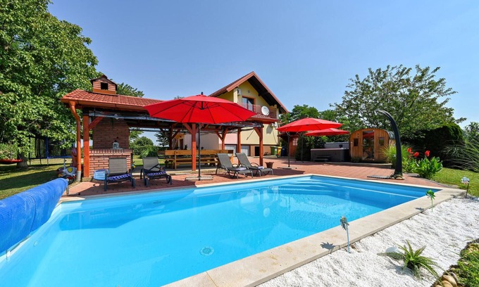Ludbreg Casa | Preciosa casa en Vinogradi Ludbreski