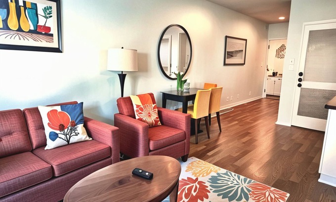 Pico-Union Casa | Gorgeous Hollywood 2BR deluxe KTown