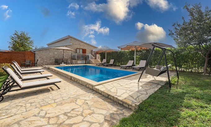 Polaca Casa | Preciosa casa en Biograd na moru