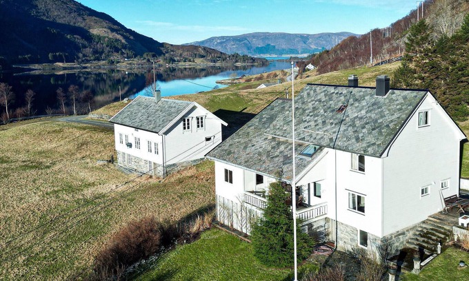Selje Casa | Preciosa casa en åheim