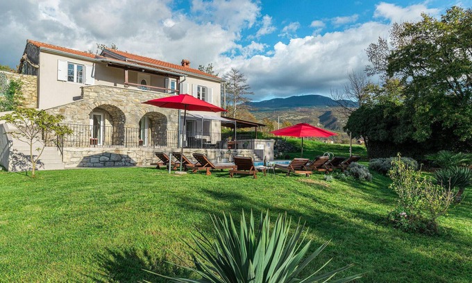 Boljun Casa | Preciosa casa en Boljun