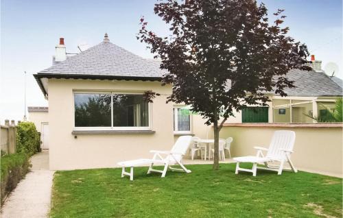 Trevou-Treguignec Casa | Gorgeous Home In Trévou Treguignec