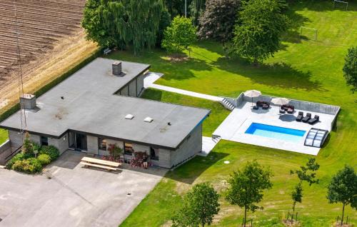 Glesborg Casa | Gorgeous Home In Glesborg