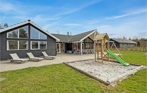 Fjellerup Casa | Gorgeous Home In Glesborg With Sauna