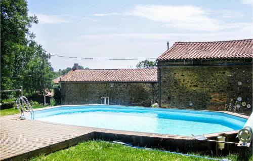 Scille Casa | Gorgeous Home In Scillé With Wifi