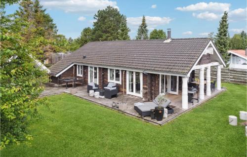 Marielyst Casa | Gorgeous Home In Væggerløse With Sauna