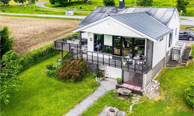 Vestnes Casa | Gorgeous Home In Vestnes With Wifi