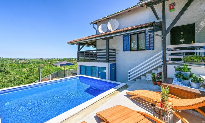 Varazdinske Toplice Casa | Preciosa casa en Vrtlinovec con sauna