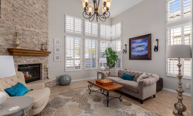 Red Mountain Ranch Casa | Gorgeous home - Sunset views! 1 King, 3 Queens. Close to 202 for easy access.