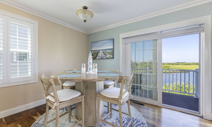 Kenyon Casa | Gorgeous home with water views,Walk to Sand Hill Cove