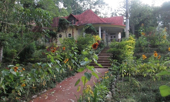 Turuk Casa | Hermosa casa de familia en un bungalow colonial de 70 años y una granja