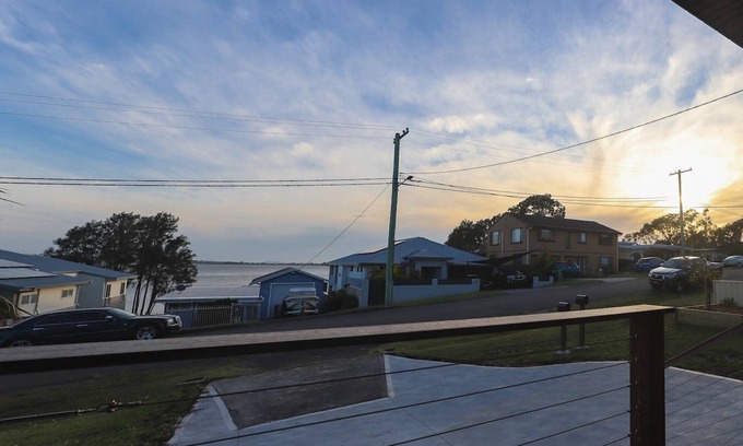 Central Coast Casa | Gorgeous Lake Views, Ground Level - Central Coast