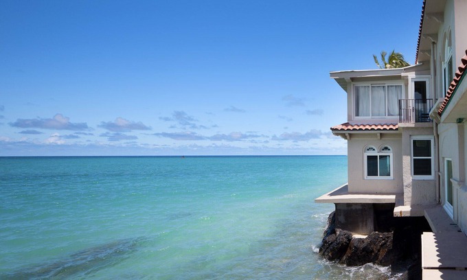 Kailua Villa | Hermosa villa de Lankai con acceso a la apartada playa de arena blanca