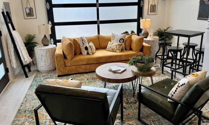 Geneva Casa | Gorgeous, Newly Built Guesthouse In Charming Downtown Geneva!