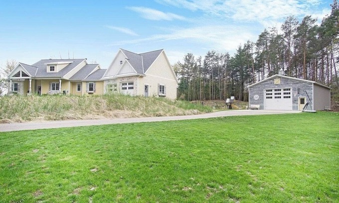 Saugatuck Casa | Gorgeous private farmhouse! Heated pool, hot tub & barn in winter. Sleeps 25