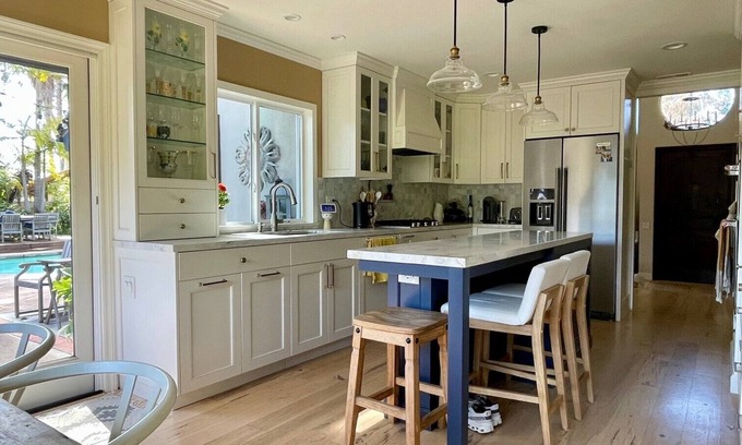 Solana Beach Casa | Gorgeous Solana Beach 3bd/3ba with pool and golf course view