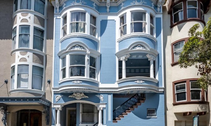 Nob Hill Apartamento | Gorgeous unique Victorian top flat in heart of SF