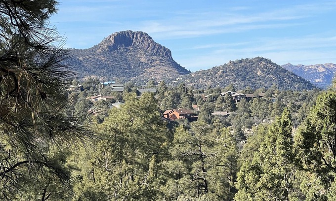 Mountain Club Cabina | Gorgeous Views from this 3-bed, 2-bath home in the pines - 10 min to Prescott