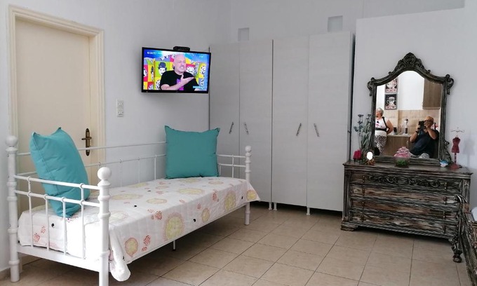 Loutra Casa | Gorgona