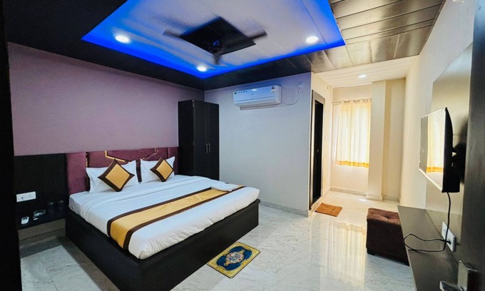 Sarnath Hotel | Goroomgo Hotel Imperial Varanasi