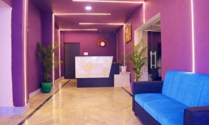 Bhubaneshwar Hotel | Goroomgo Luxury Star Inn Sum Hospital Bhubaneswar