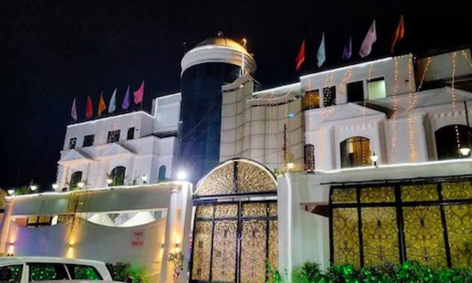 Kanpur Hotel | Goroomgo Mandakini Royale Kanpur