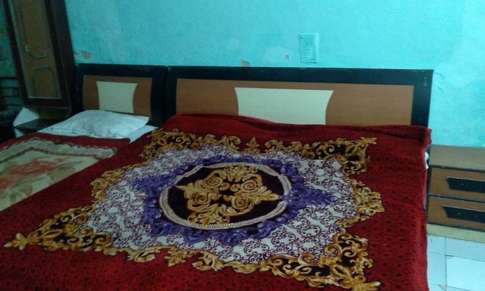 Rakabganj Hotel | Goroomgo Viren International Agra