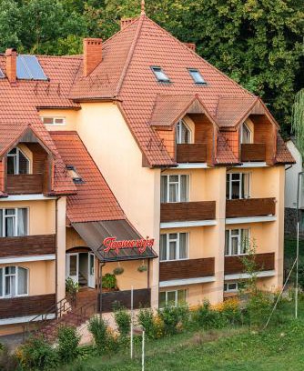 Polyana Hotel | Gortenziya