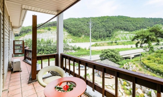 Goseong-gun Casa | Goseong Daehwa Pension