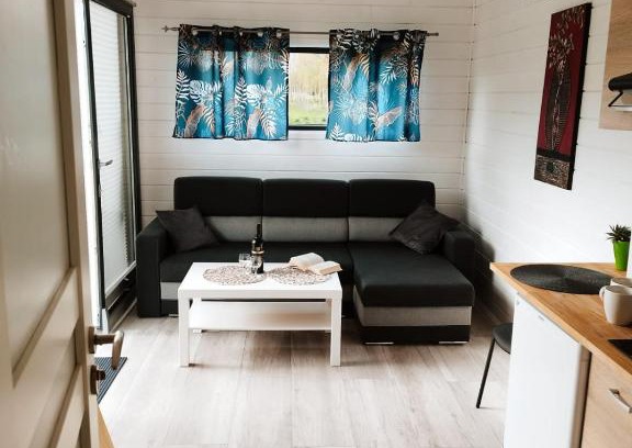 Jerzmanowice Apartamento | Gospodarstwo Agroturystyczne Sunny Camp