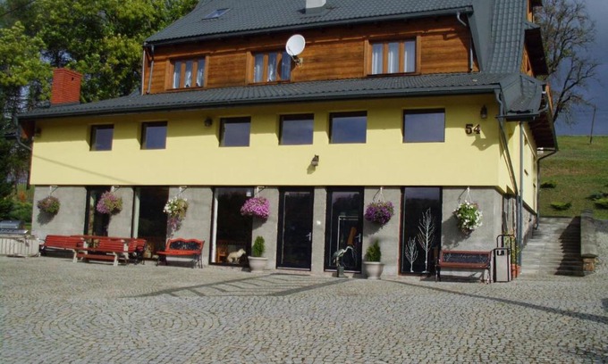 Czarna Casa | Gospodarstwo Agroturystyczne Wincentówka