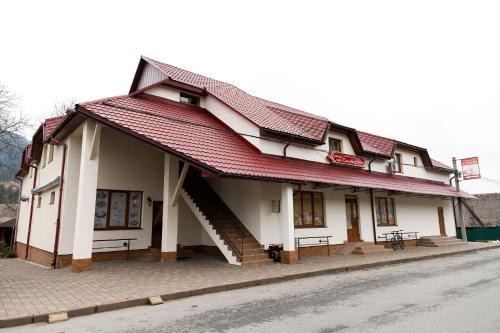 Soymy Hotel | Gostyniy Dvir Synevir