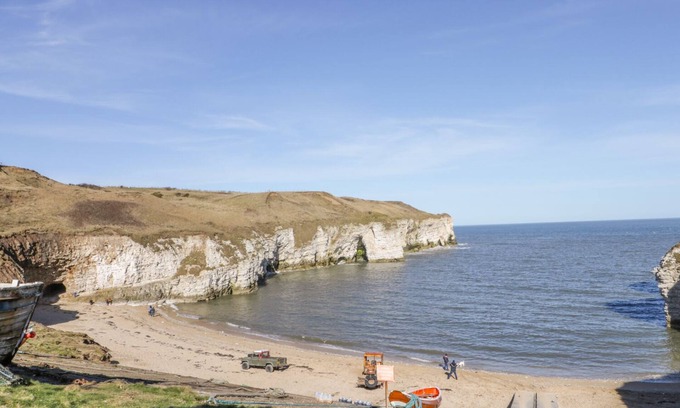 Flamborough Casa | Gough Bank