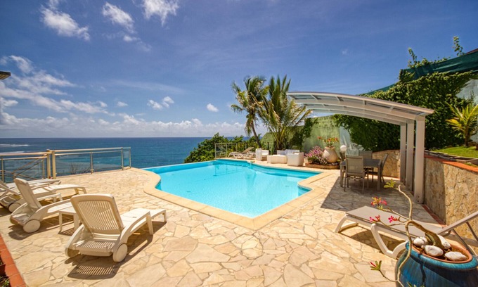 Sainte-Anne Villa | Standing villa with large seaview (GPSA30)